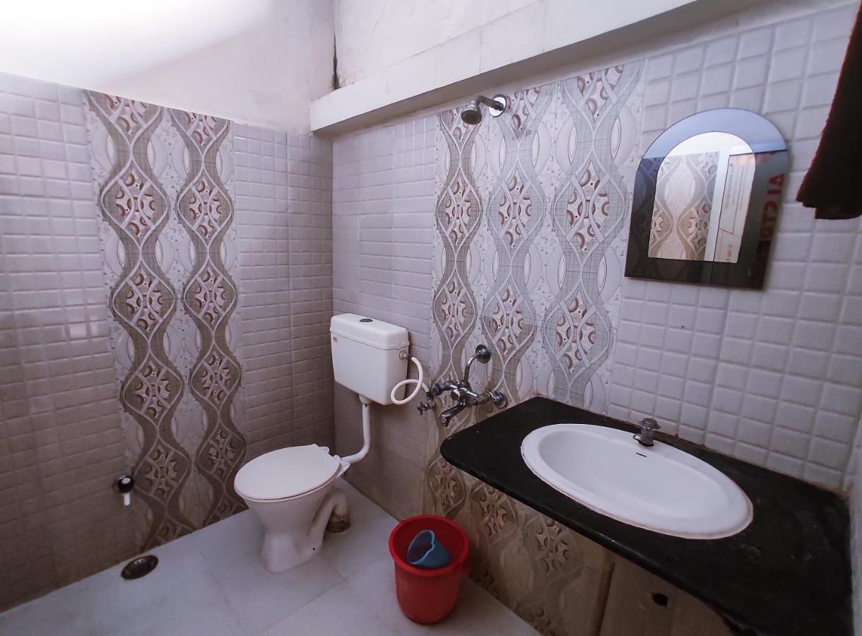 Hotel Vijay ราจกี ภายนอก รูปภาพ