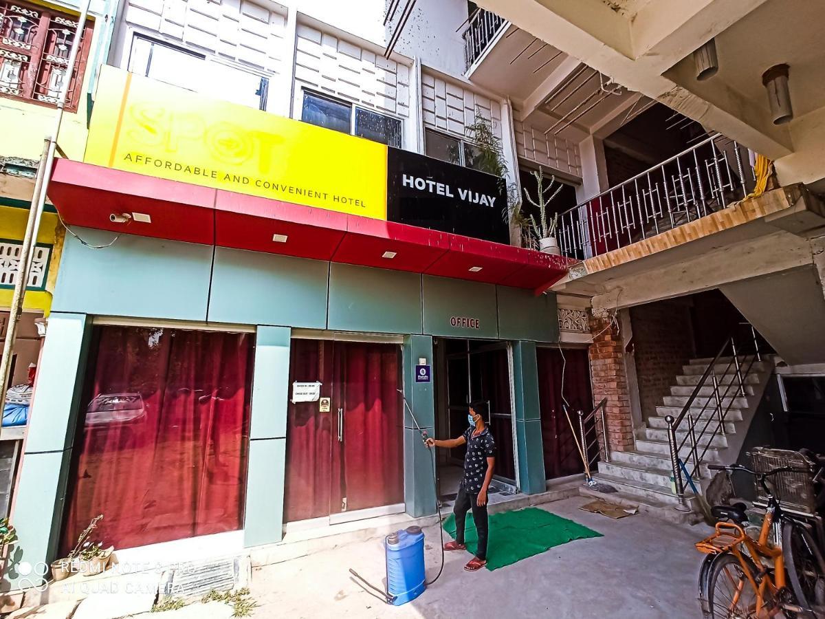 Hotel Vijay ราจกี ภายนอก รูปภาพ