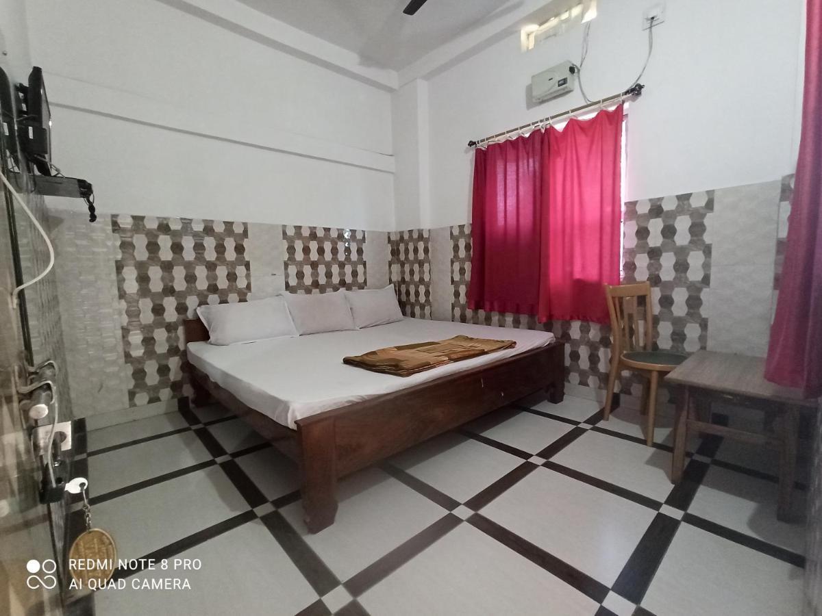 Hotel Vijay ราจกี ภายนอก รูปภาพ